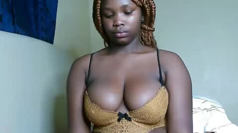 V EE online show from 02/10/25, 10:53