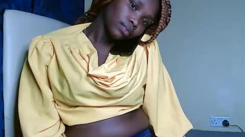 V EE online show from 02/24/25, 11:21