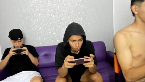 ARTURO-18  MATIAS-18  NIKOLAY-19  HADES-18  GABO-19 online show from 01/17/25, 01:56