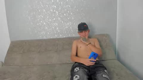 Snapshot of cute_boys18 chatting on 02/07/26, 07:17 ARTURO-18 MATIAS-18 NIKOLAY-19 HADES-18 GABO-19 online show from 02/07/26, 07:17