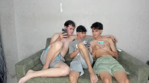 ARTURO-18  MATIAS-18  NIKOLAY-19  HADES-18  GABO-19 online show from 05/14/26, 07:31