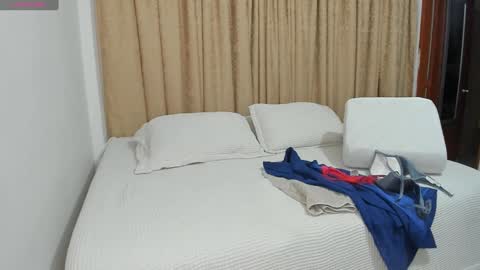 Sara online show from 01/11/25, 06:03