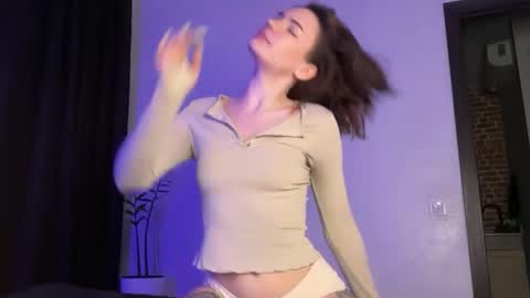 cute_bubbles online show from 04/04/26, 05:10