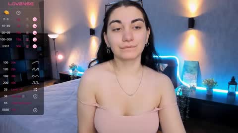 Snapshot of cute_chus chatting on 01/10/25, 02:25 Hanna online show from 01/10/25, 02:25