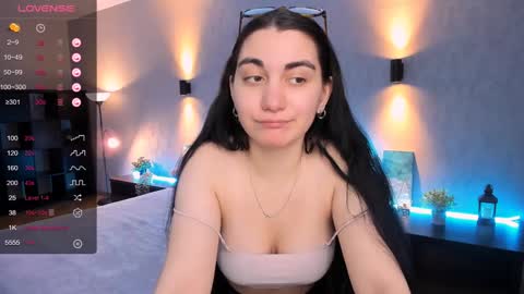 Snapshot of cute_chus chatting on 01/10/25, 05:26 Hanna online show from 01/10/25, 05:26