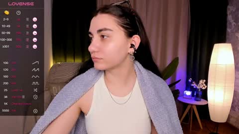 Snapshot of cute_chus chatting on 01/21/25, 02:11 Hanna online show from 01/21/25, 02:11