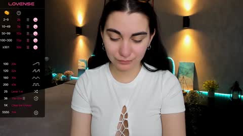 Snapshot of cute_chus chatting on 02/06/25, 05:25 Hanna online show from 02/06/25, 05:25