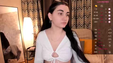 Snapshot of cute_chus chatting on 02/18/25, 02:16 Hanna online show from 02/18/25, 02:16