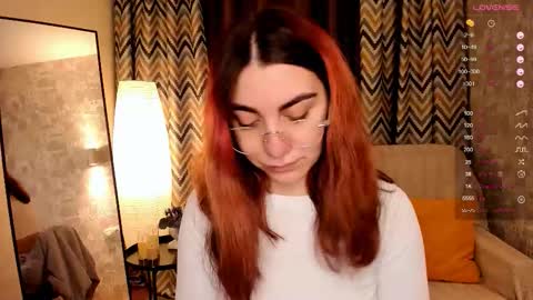 Snapshot of cute_chus chatting on 11/05/25, 02:11 Hanna online show from 11/05/25, 02:11