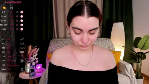 Snapshot of cute_chus chatting on 03/31/26, 02:13 Hanna online show from 03/31/26, 02:13