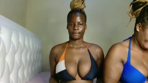 Snapshot of cute_dani01 chatting on 05/19/26, 06:58 Dani online show from 05/19/26, 06:58