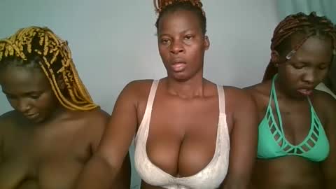 Snapshot of cute_daniellah chatting on 01/31/25, 04:59 Danillah online show from 01/31/25, 04:59