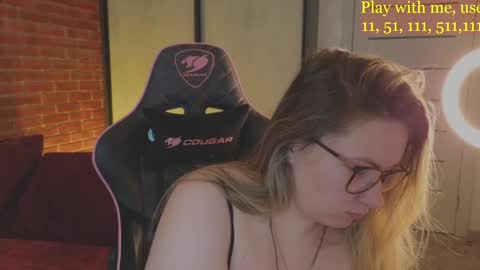 Everyday stream in the same time online show from 12/14/24, 07:40