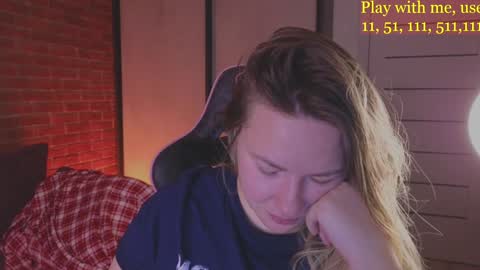 Everyday stream in the same time online show from 12/27/24, 01:32