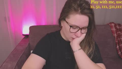 Everyday stream in the same time online show from 02/17/26, 01:24