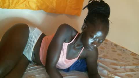 cute_doria online show from 09/15/25, 05:18