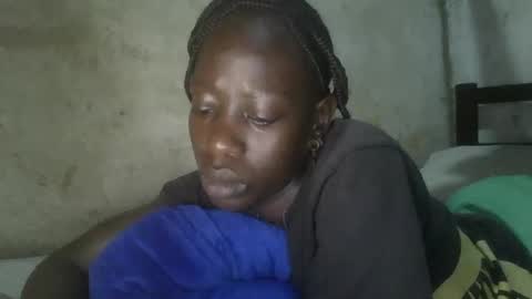 cute_doria online show from 11/19/25, 05:40