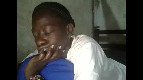 cute_doria online show from 12/02/25, 01:22