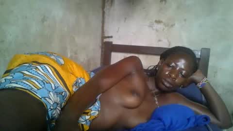 cute_doria online show from 12/02/25, 01:28