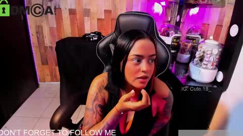    Independent Model online show from 04/15/26, 02:29