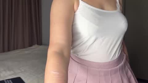 Snapshot of cute_emiliya chatting on 03/11/26, 05:35 Emily online show from 03/11/26, 05:35