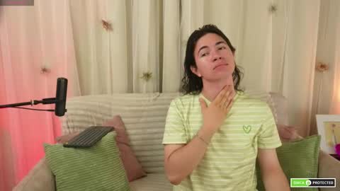 Snapshot of cute_erelis chatting on 01/13/26, 12:16 You Erelis online show from 01/13/26, 12:16