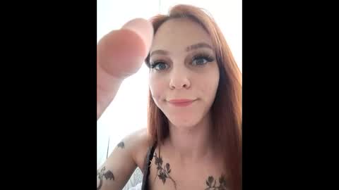 cute_foxis online show from 06/10/26, 04:17