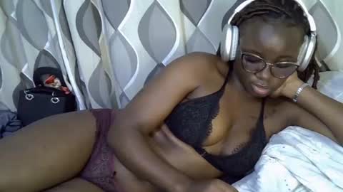 Snapshot of cute_gee chatting on 07/02/26, 11:22 daddysdoll online show from 07/02/26, 11:22
