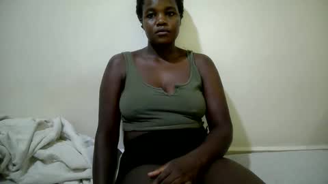 cute_heaven online show from 09/19/25, 12:02