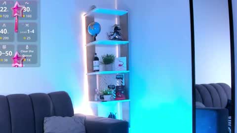 Snapshot of cute_horny12 chatting on 03/25/26, 11:27 Cute horny1 online show from 03/25/26, 11:27