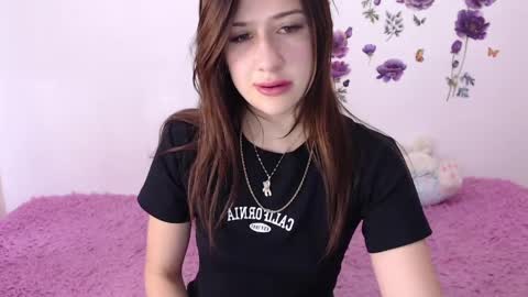 Snapshot of cute_isaa chatting on 04/01/26, 09:01 Isabella online show from 04/01/26, 09:01