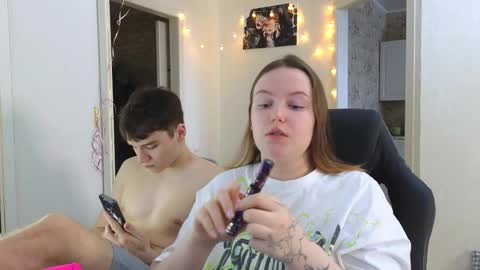 Snapshot of cute_junk chatting on 02/25/25, 05:30 Kite and Jack online show from 02/25/25, 05:30