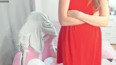 Snapshot of cute_kate0 chatting on 10/21/25, 12:17 cute_kate0 online show from 10/21/25, 12:17