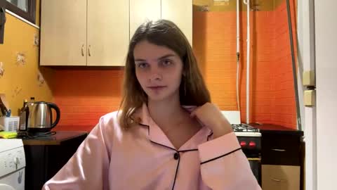 cute_kitte online show from 01/05/25, 11:12