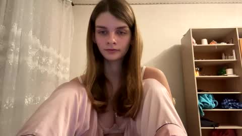 cute_kitte online show from 02/12/25, 05:16