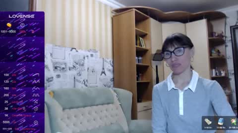 cute_lion_ online show from 01/28/25, 12:32