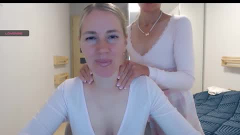 cute_lion_ online show from 10/08/25, 03:31