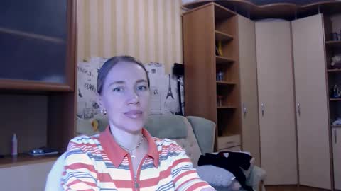 cute_lion_ online show from 04/06/26, 02:29