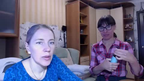 cute_lion_ online show from 04/12/26, 11:48