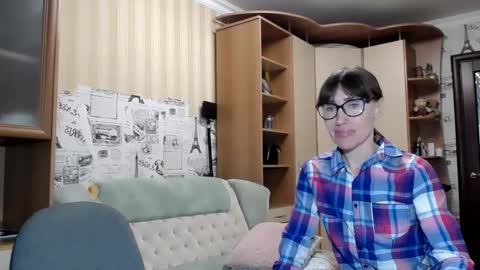 cute_lion_ online show from 05/30/26, 11:40
