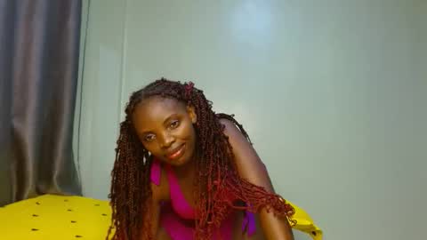 cute_lorna online show from 04/15/26, 11:39