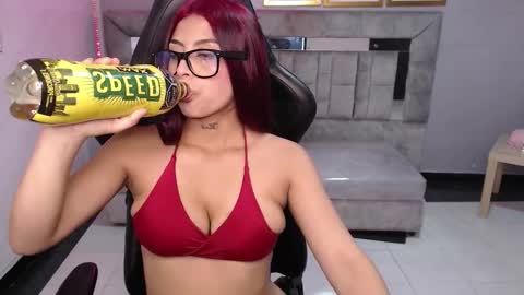 Martina online show from 12/03/25, 08:18