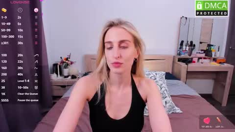 Snapshot of cute_milana chatting on 03/22/26, 11:57 Milana online show from 03/22/26, 11:57