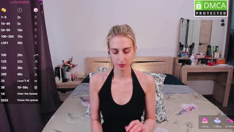 Snapshot of cute_milana chatting on 04/06/26, 08:37 Milana online show from 04/06/26, 08:37