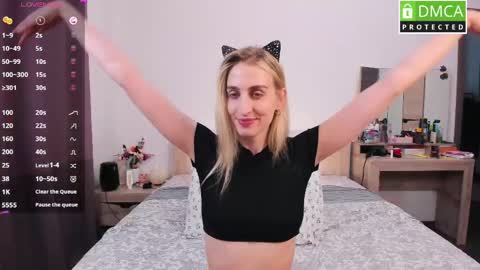 Snapshot of cute_milana chatting on 04/22/26, 08:17 Milana online show from 04/22/26, 08:17