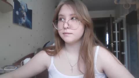 Veronica online show from 03/04/25, 11:19