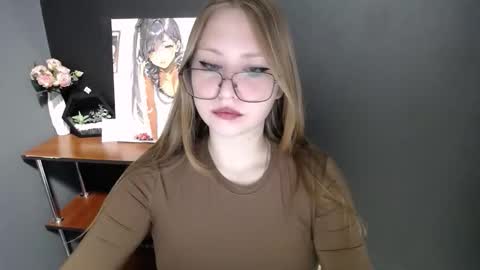 Snapshot of cute_minx chatting on 03/10/26, 07:24 Veronica online show from 03/10/26, 07:24