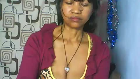 Snapshot of cute_moll chatting on 06/24/26, 06:40 murielle online show from 06/24/26, 06:40