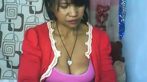 Snapshot of cute_moll chatting on 07/03/26, 07:48 murielle online show from 07/03/26, 07:48