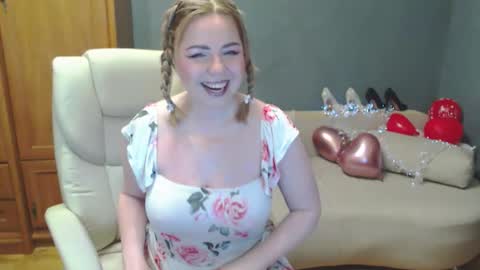 Snapshot of cute_phoenix chatting on 03/28/26, 05:56 cute_phoenix online show from 03/28/26, 05:56